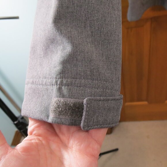 Ariat Softshell Jacket Charcoal Wind & Water Protection Boys Youth XL (14-16) - Picture 4 of 10